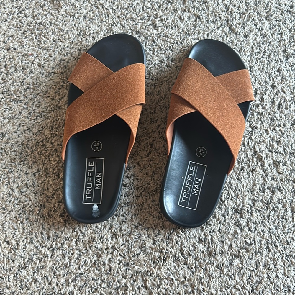 Brand new men’s sandals never worn
